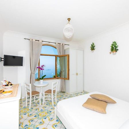 La Borragine Rooms Positano Exteriör bild