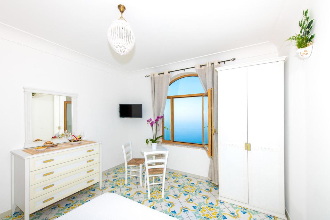 La Borragine Rooms Positano Exteriör bild