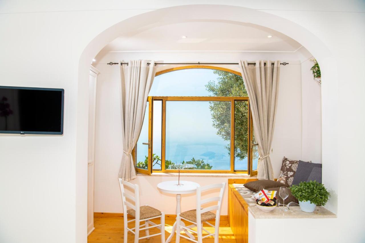 La Borragine Rooms Positano Exteriör bild